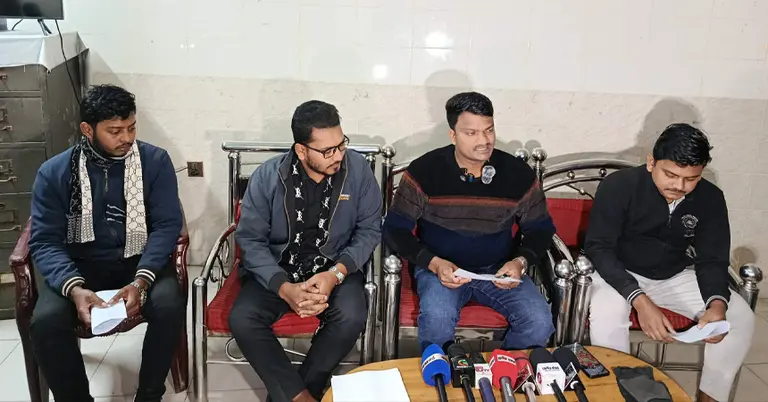 এনসিপির নেতৃবৃন্দের সংবাদ সম্মেলন